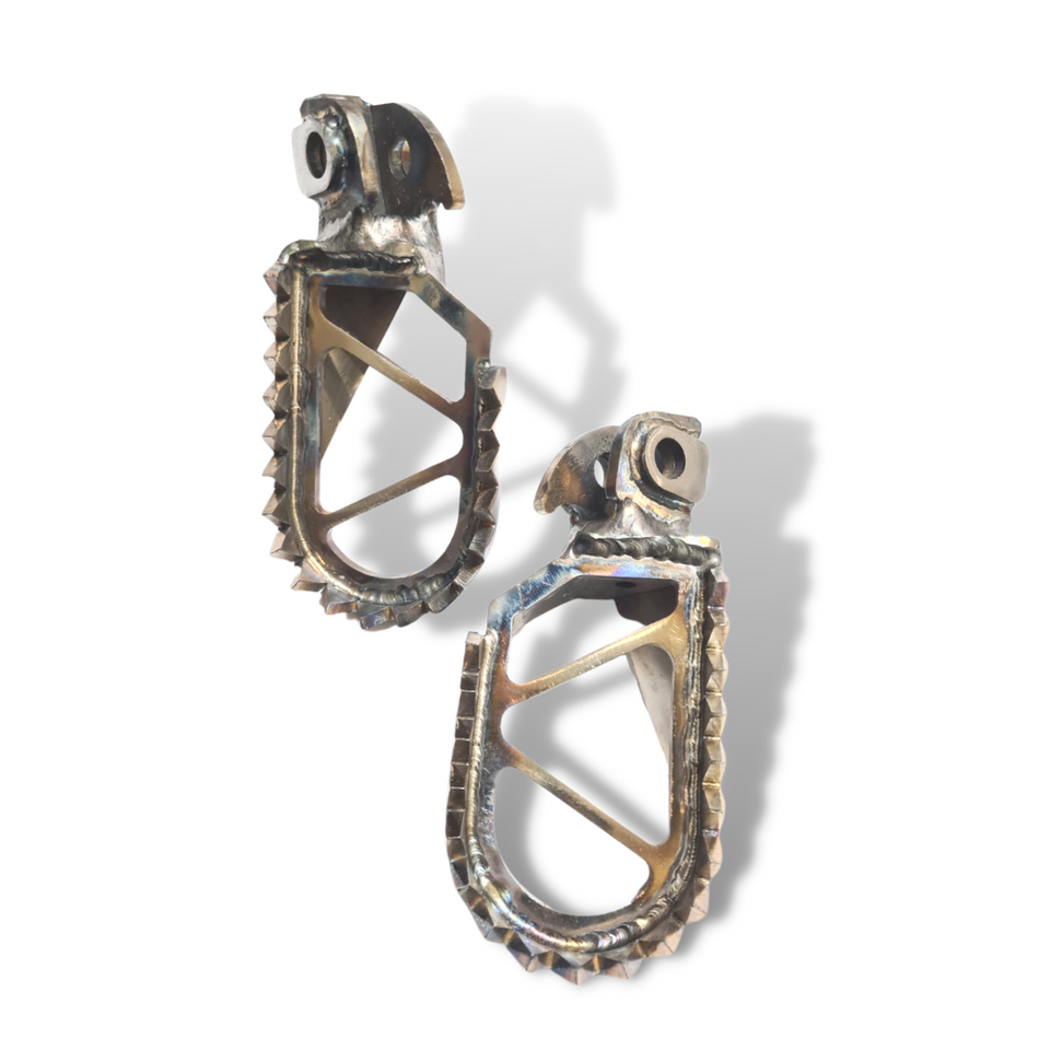 Mitigator GATOR Foot Pegs